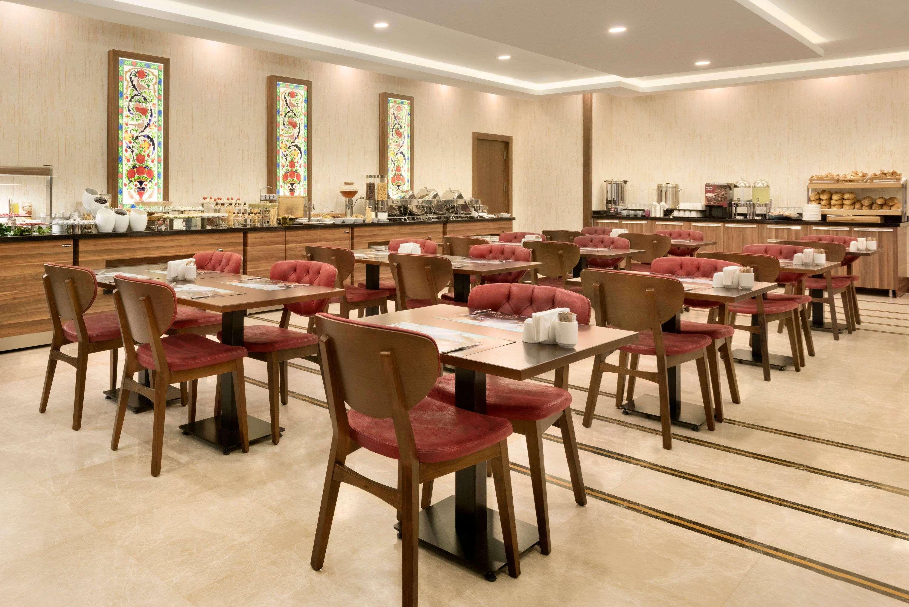 Ramada By Wyndham Yalova Hotel Exterior photo