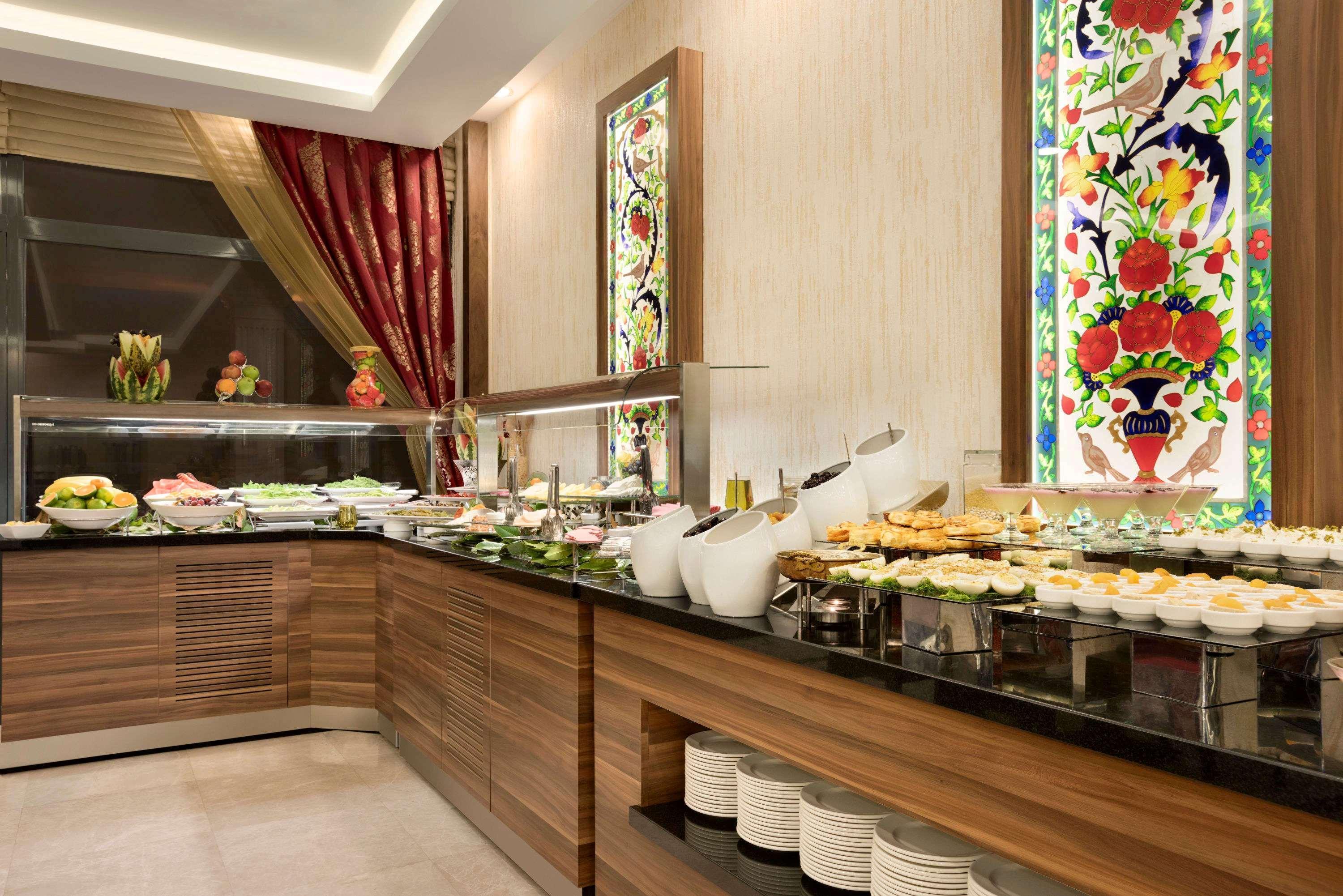 Ramada By Wyndham Yalova Hotel Exterior photo